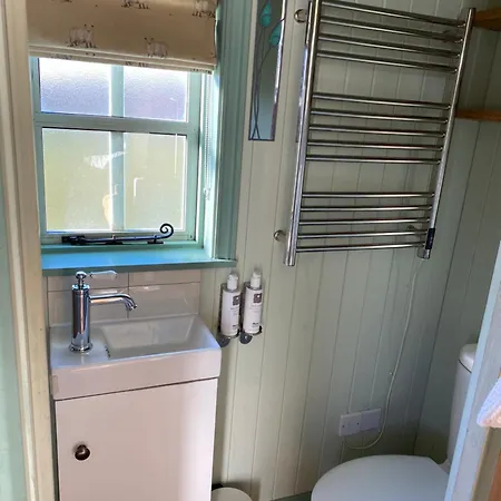 木屋 Sunset Snug Shepherd Hut
